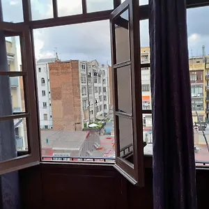 Precioso Piso En Barcelona